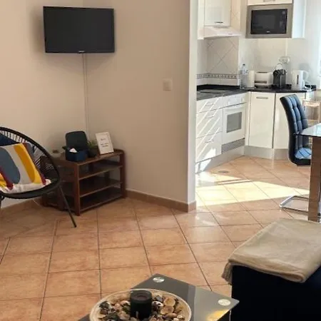 Lovely Gaivota Mar Da Rocha With Pool , Parking Apartment Portimao