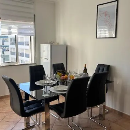 Apartment Lovely Gaivota Mar Da Rocha With Pool , Parking Portimao