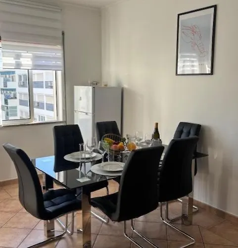 公寓 Lovely Gaivota Mar Da Rocha With Pool , Parking 波尔蒂芒