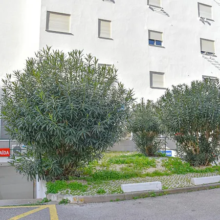 Lovely Gaivota Mar Da Rocha With Pool * Portimão