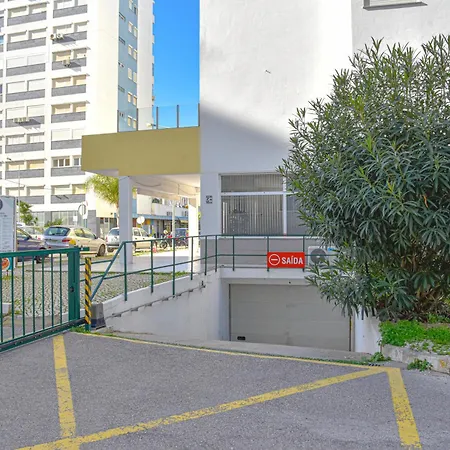 Lovely Gaivota Mar Da Rocha With Pool , Parking Portimão