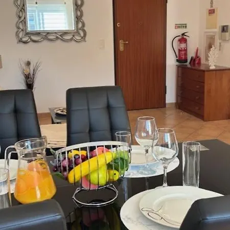 Lovely Gaivota Mar Da Rocha With Pool Appartement