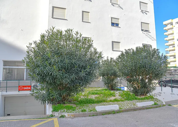 Lovely Gaivota Mar Da Rocha With Pool * Portimão