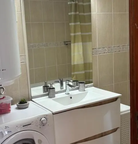 Lovely Gaivota Mar Da Rocha With Pool